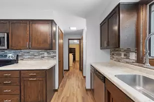 2560 St Steven Ct, Green Bay, WI 54304 - Photo 12