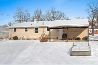 1497 Servais Street, Green Bay, WI 54304 - Photo 2