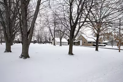 1139 Tayco Road, Menasha, WI 54952 - Photo 4