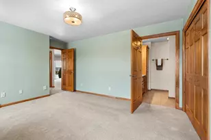 821 Killarny Trail, De Pere, WI 54115 - Photo 14