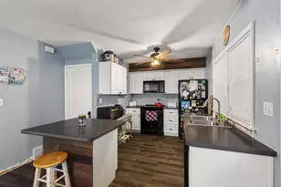 722 E Arnold St, Appleton, WI 54911 - Photo 10