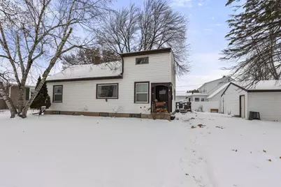 722 E Arnold Street, Appleton, WI 54911 - Photo 2