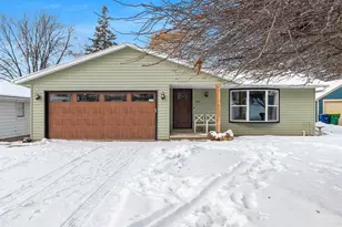 526 Bader St, Green Bay, WI 54302 - Photo 1