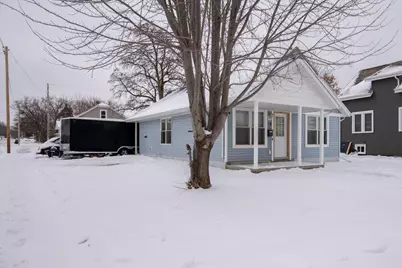 403 W 6th Avenue, Oshkosh, WI 54902 - Photo 14