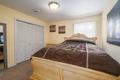 403 W 6th Avenue, Oshkosh, WI 54902 - Photo 10