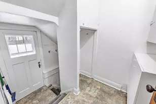 2410 Liberty Pl, Manitowoc, WI 54220 - Photo 6