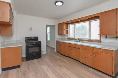 258 Rose Avenue, Fond du Lac, WI 54935 - Photo 4