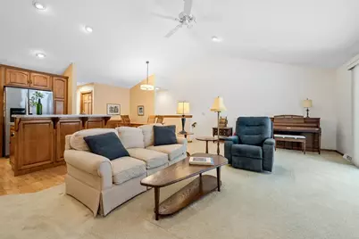 2690 Woodfield Court, Green Bay, WI 54313 - Photo 10