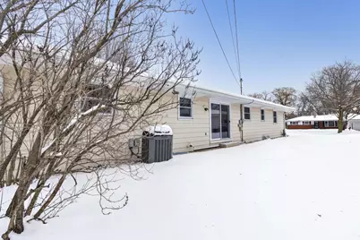 1667 Beaver Dam Drive, Green Bay, WI 54304 - Photo 16