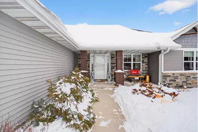 2226 Laddie Trail, De Pere, WI 54115 - Photo 2