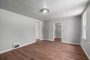 1409 S 10th St, Manitowoc, WI 54220 - Photo 12