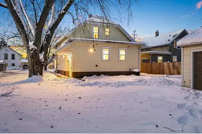 1013 S 22nd Street, Manitowoc, WI 54220 - Photo 4