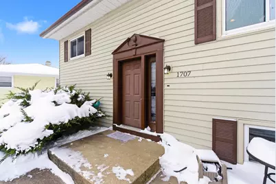 1707 Schaefer Circle, Appleton, WI 54915 - Photo 4