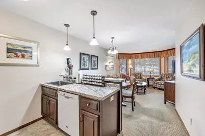 4920 Landmark Circle #2208, Egg Harbor, WI 54209 - Photo 4