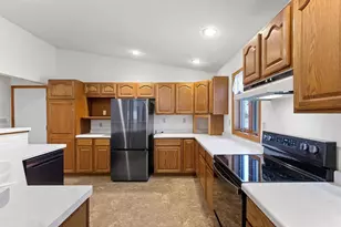 W4770 Ertl Rd, Menasha, WI 54952 - Photo 8