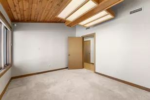 222 Ohio St, Oshkosh, WI 54902 - Photo 16