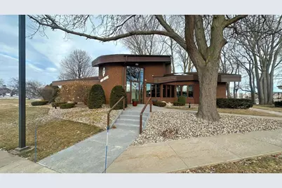 222 Ohio Street, Oshkosh, WI 54902 - Photo 1