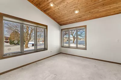 222 Ohio Street, Oshkosh, WI 54902 - Photo 20