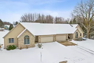 125 Fieldcrest Dr, Brillion, WI 54110 - Photo 22