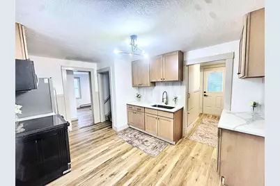 528 Madison Street, Reedsville, WI 54230 - Photo 6