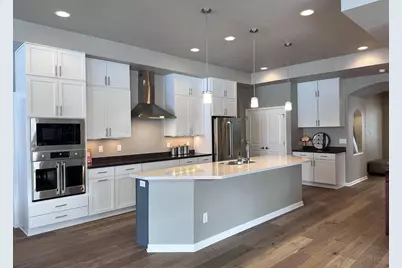 159 N Bedford Road, Green Bay, WI 54311 - Photo 10