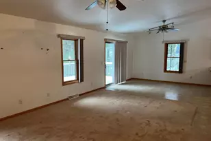 N2420 Wolf Rd, Clintonville, WI 54929 - Photo 4