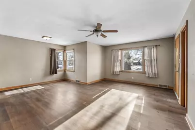 309 E 12th Street, Fond du Lac, WI 54935 - Photo 4