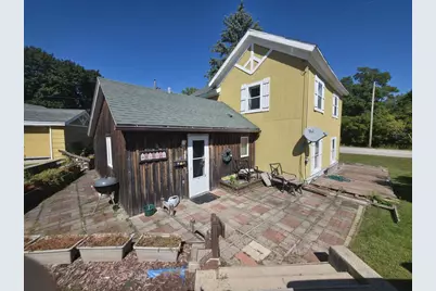 859 Broadway Street, Sheboygan Falls, WI 53085 - Photo 2