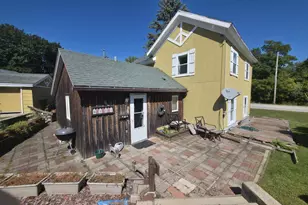 859 Broadway St, Sheboygan Falls, WI 53085 - Photo 2