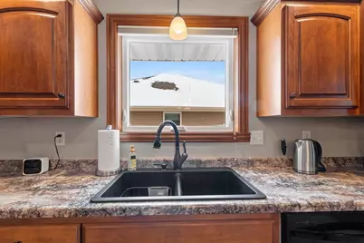 3816 Shore Crest Lane, Green Bay, WI 54311 - Photo 12