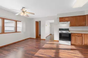 210 River St, Neenah, WI 54956 - Photo 6