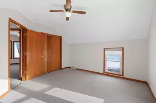 210 River St, Neenah, WI 54956 - Photo 30