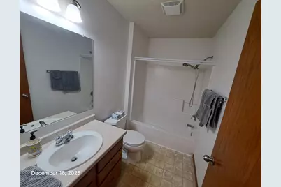 2286 Spring Meadow Drive, Neenah, WI 54956 - Photo 18