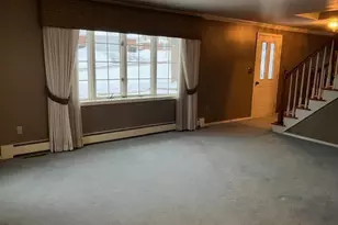 5427 Oakleaf Dr, Luxemburg, WI 54217 - Photo 10