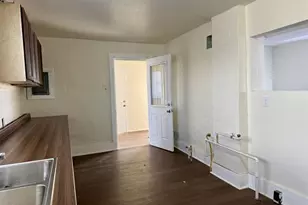 104 Lake St, Marinette, WI 54143 - Photo 8