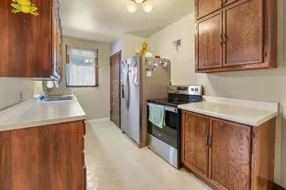 277 Roosevelt Street, Fond du Lac, WI 54935 - Photo 4