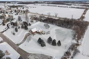 9366 Memory Ln, Neenah, WI 54956 - Photo 80