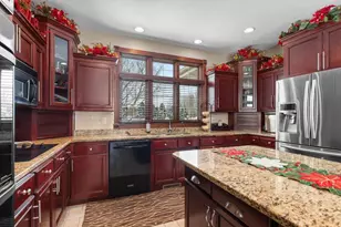 9366 Memory Ln, Neenah, WI 54956 - Photo 10