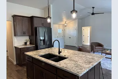 N3983 Wettering Way, Kaukauna, WI 54130 - Photo 4