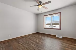 6340 Hidden Hls Ct, Denmark, WI 54208 - Photo 18