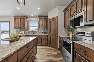 6340 Hidden Hls Ct, Denmark, WI 54208 - Photo 12