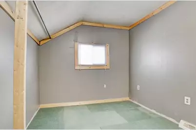 1031 Spruce Street, Marinette, WI 54143 - Photo 24