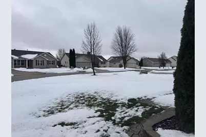 2340 Talladega Speedway Drive, De Pere, WI 54115 - Photo 10