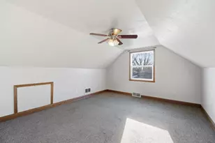 394 Wettstein Ave, Fond du Lac, WI 54935 - Photo 12