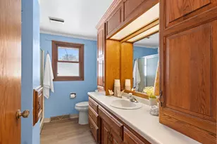 1360 Glen Rd, Ashwaubenon, WI 54313 - Photo 22