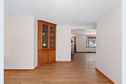 1360 Glen Road, Ashwaubenon, WI 54313 - Photo 12