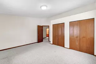 4642 Ridge Ct, Manitowoc, WI 54220 - Photo 14