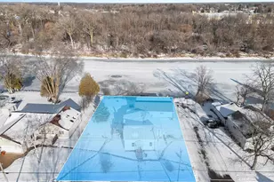 302 McDonald St, Oconto, WI 54153 - Photo 36