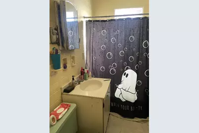 229 E Irving Avenue, Oshkosh, WI 54901 - Photo 18
