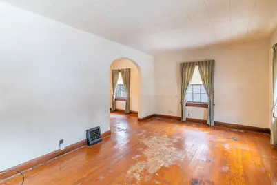 952 Bond Street, Green Bay, WI 54303 - Photo 8